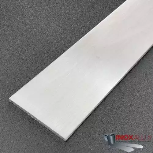 Barre aluminium plate 6060 Longueur en mètre: 1 metre - Epaisseur en mm: 3  mm - Dimension: 20